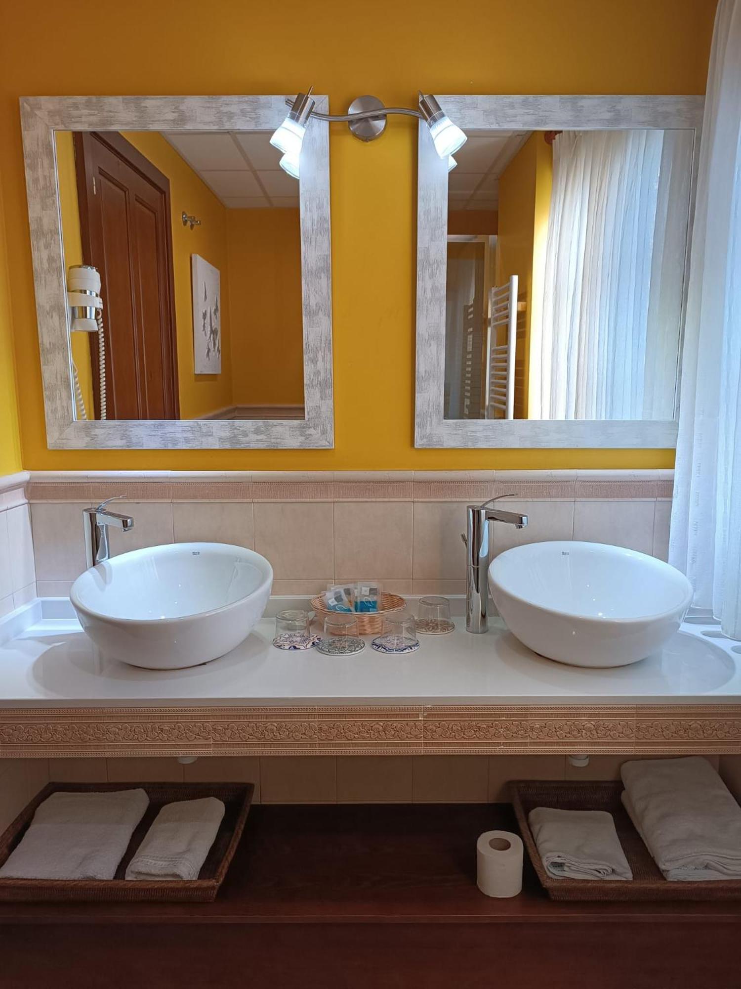 Hotel Rural Foncubierta Soto Del Barco Εξωτερικό φωτογραφία